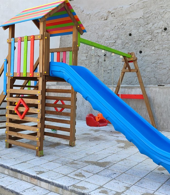 Ahşap Tek Kule Oyun Parkı (Renkli) AK1131