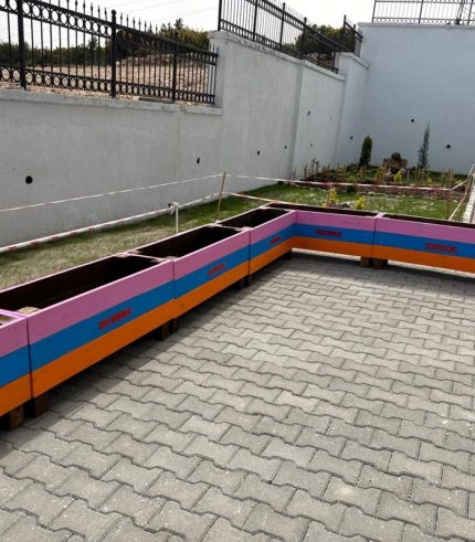 Ahşap Bahçe Saksı Seti (Peyzaj) AK1132