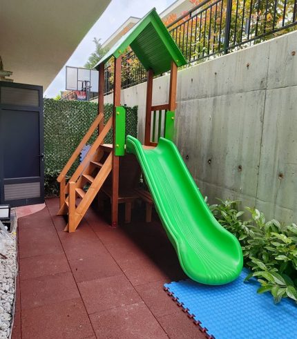 Ahşap Kaydıraklı Oyun Kulesi AK1166